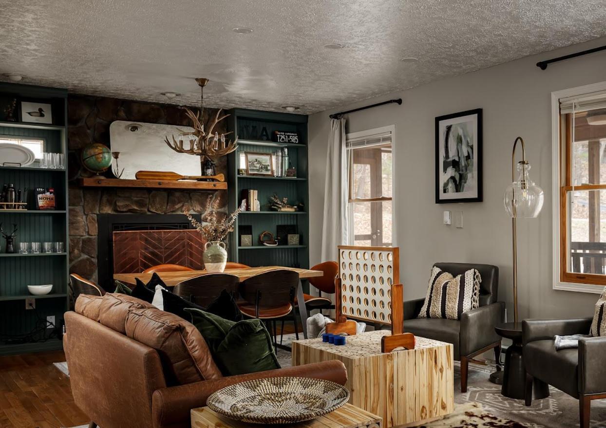 Shenandoah Dog Friendly Cabin With River Access, Hot Tub, Fire Pit, Bbq, Outdoor Dining 谢南多厄 外观 照片