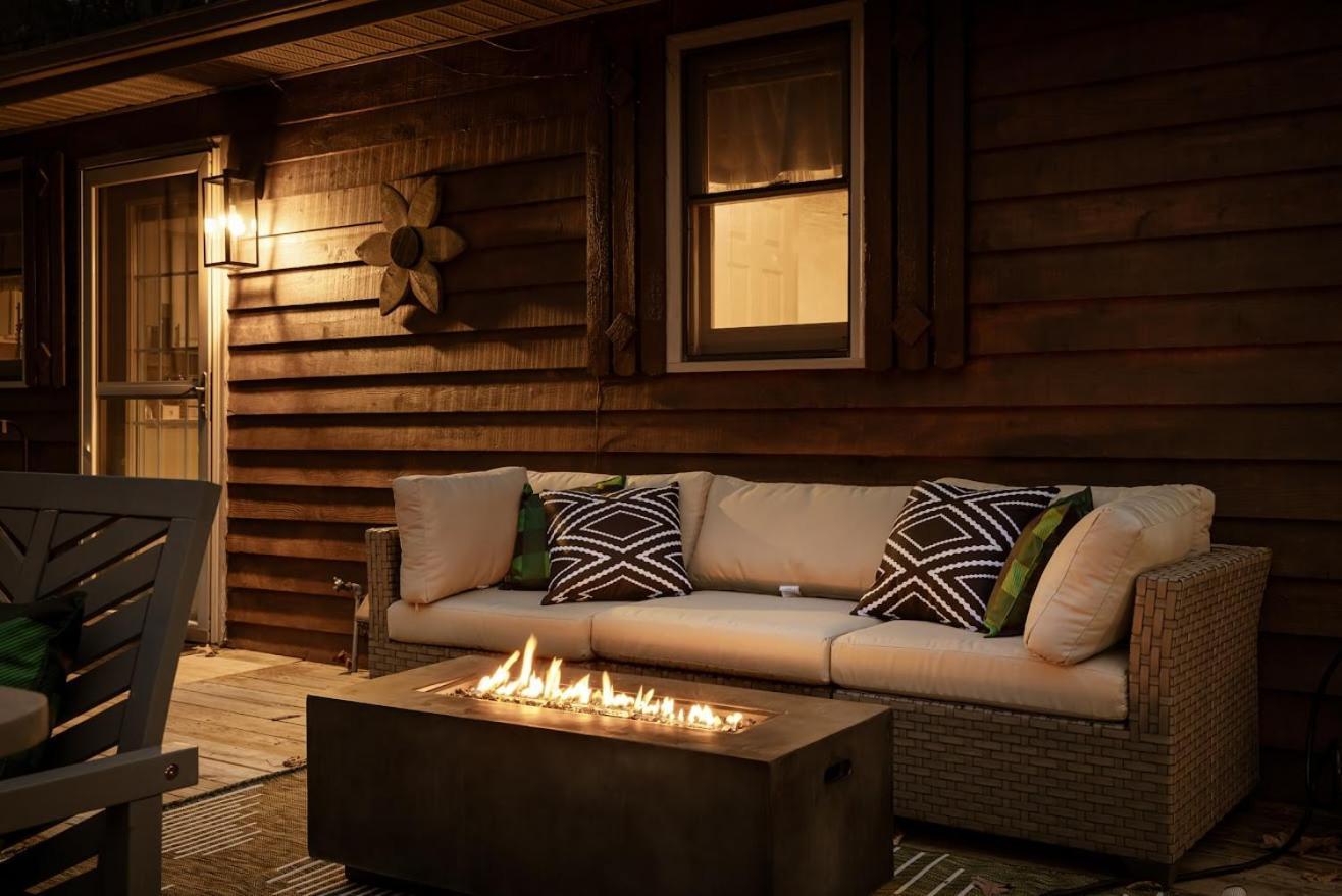 Shenandoah Dog Friendly Cabin With River Access, Hot Tub, Fire Pit, Bbq, Outdoor Dining 谢南多厄 外观 照片