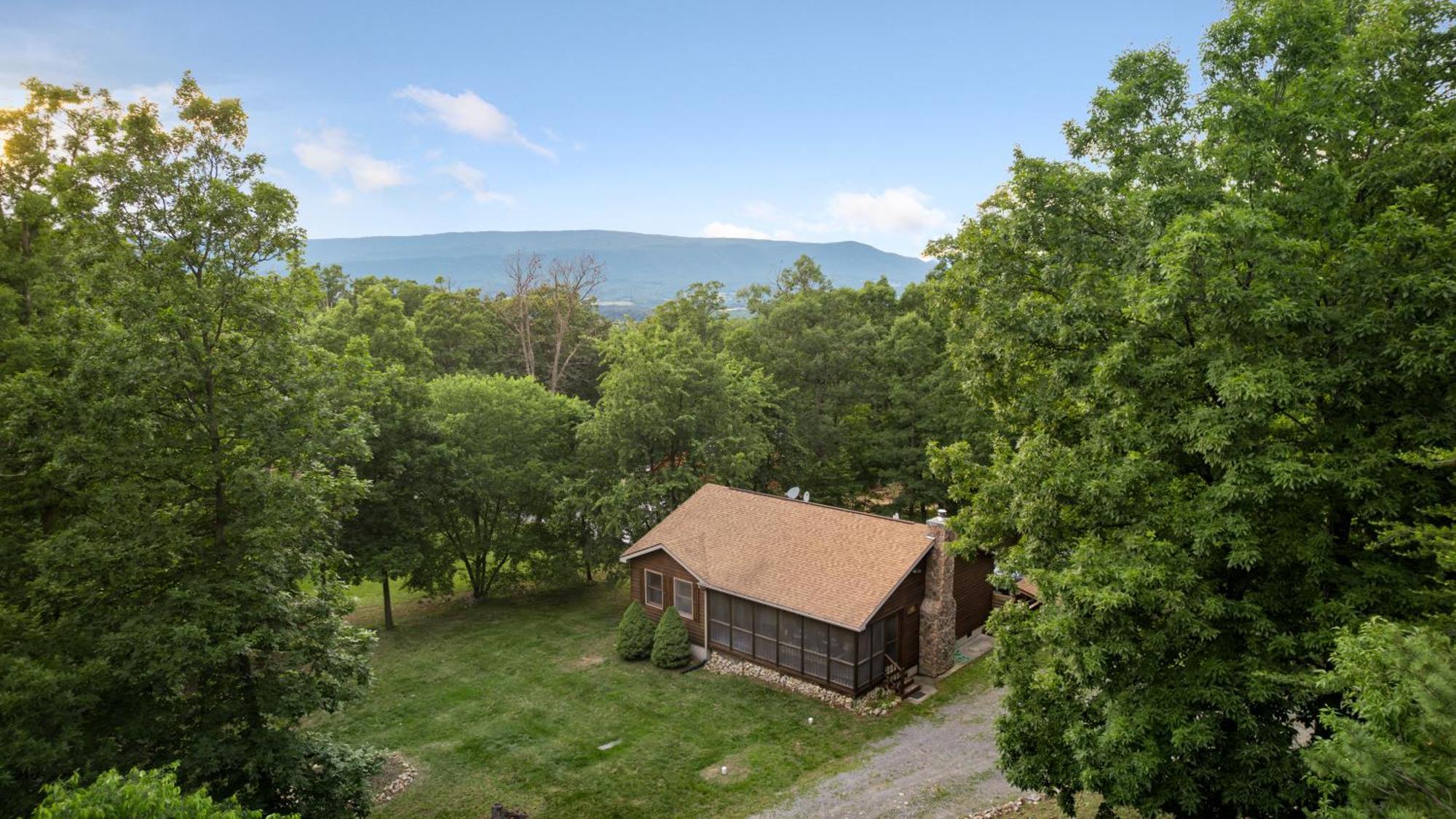 Shenandoah Dog Friendly Cabin With River Access, Hot Tub, Fire Pit, Bbq, Outdoor Dining 谢南多厄 外观 照片